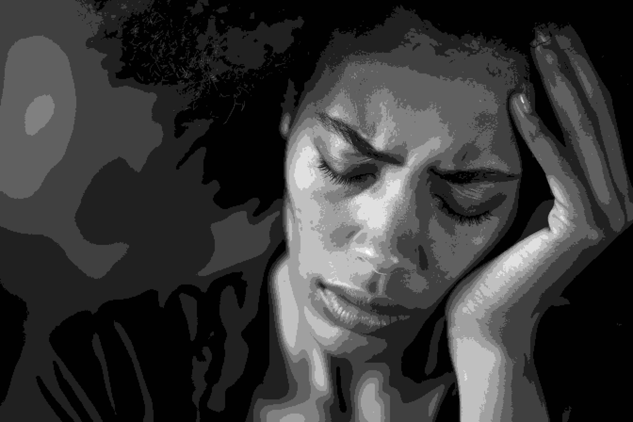 vecteezy_a-woman-expressing-headache-while-resting-her-head-on-her_49315914 vecteezy_a-woman-expressing-headache-while-resting-her-head-on-her_49315914